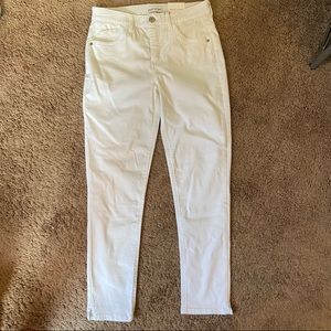 New white skinny jeans